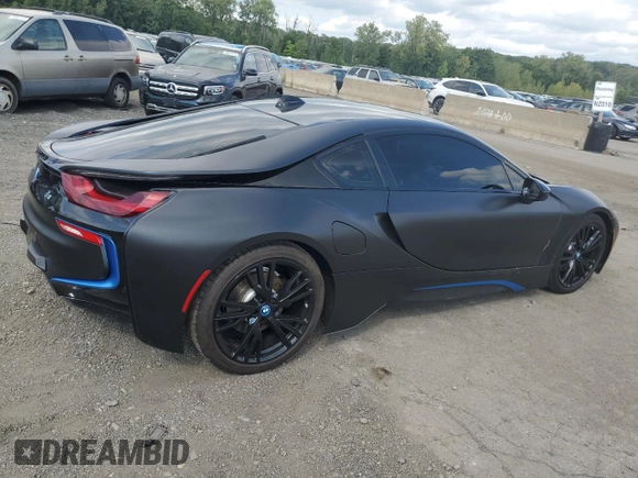 2016 BMW i8 z VIN WBY2Z2C53GV675984, wystawiony jako Copart lot #68881064 z przebiegiem 49 839 mil mil oraz Szkoda całkowita • Salvage title. Historia ofert i sprzedaży dostępna na DreamBid. Obrazek 3.