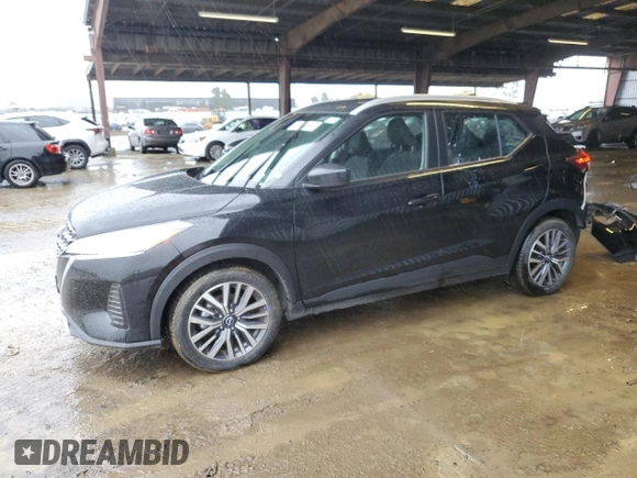 2024 Nissan Kicks SV with VIN 3N1CP5CV3RL560529, listed as a Copart auction lot 45381595 with 17,514 mi miles and Clean Title. Bid and sale history available at carsss.com. Image 1.