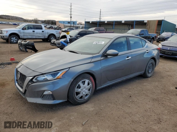 2020 Nissan Altima S with VIN 1N4BL4BV6LC236578, listed as a Copart auction lot 48825645 with 136,267 mi miles and Salvage Title. Bid and sale history available at carsss.com. Image 1.