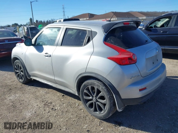 2013 Nissan Juke S with VIN JN8AF5MV3DT209036, listed as a IAAI auction lot 41427657 with 93,128 mi miles. Bid and sale history available at carsss.com. Image 3.