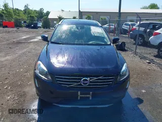 2016 Volvo XC60 T5 Drive-E Premier с VIN YV440MDK3G2785324, выставлен на аукционе IAAI как лот 42215803 с пробегом 62 184 миль миль и . История ставок и продаж доступна на DreamBid. Изображение 12.