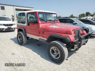 1992 Jeep Wrangler with VIN 2J4FY29S1NJ527182, listed as a Copart auction lot 71387974 with 228,406 mi miles and Clean Title. Bid and sale history available at carsss.com. Image 4.