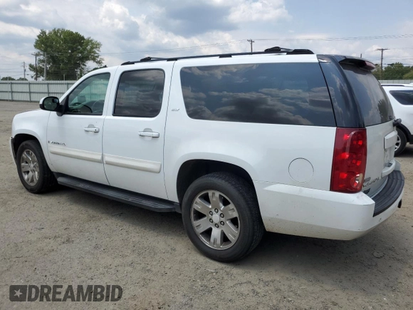 2007 GMC Yukon XL SLT with VIN 1GKFC16097R283300, listed as a Copart auction lot 68830724 with 145,593 mi miles and Salvage Title. Bid and sale history available at carsss.com. Image 2.