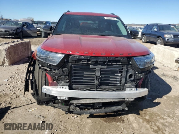 2024 Ford Explorer XLT with VIN 1FMSK8DH7RGA42621, listed as a Copart auction lot 47085265 with 7,171 mi miles and Salvage Title. Bid and sale history available at carsss.com. Image 5.