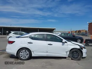 2025 Nissan Sentra S with VIN 3N1AB8BV5SY206433, listed as a IAAI auction lot 41790895 with 952 mi miles and . Bid and sale history available at DreamBid. Image 13.