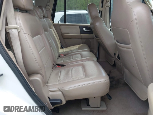 2005 Ford Expedition Eddie Bauer с VIN 1FMFU17525LA68887, выставлен на аукционе IAAI как лот 41882254 с пробегом 207 010 миль миль и . История ставок и продаж доступна на DreamBid. Изображение 8.