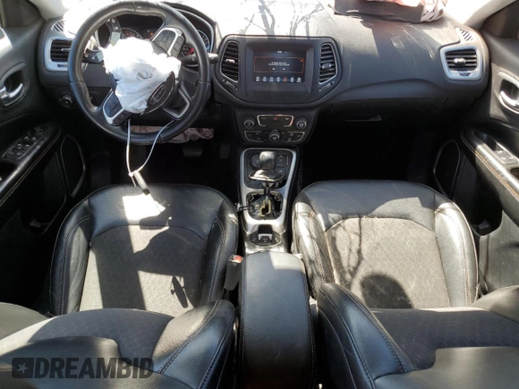 2018 Jeep Compass Latitude с VIN 3C4NJDBB5JT162526, выставлен на аукционе Copart как лот 58765215 с пробегом 63 924 миль миль и Списание • Salvage title. История ставок и продаж доступна на DreamBid. Изображение 8.