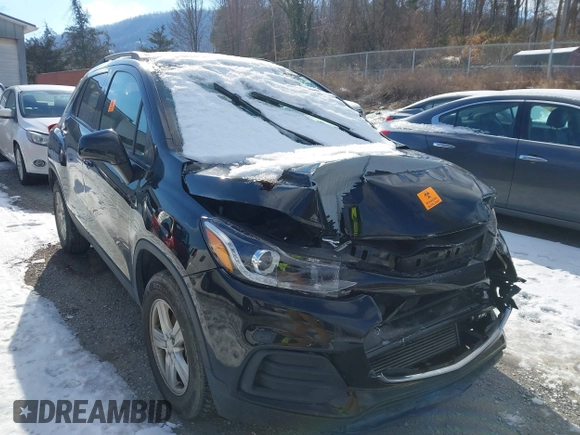 2022 Chevrolet Trax LT with VIN KL7CJPSM2NB567855, listed as a IAAI auction lot 41242877 with 87,001 mi miles. Bid and sale history available at carsss.com. Image 6.