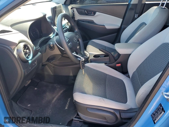 2022 Hyundai Kona SE with VIN KM8K2CAB3NU866257, listed as a Copart auction lot 50492495 with 87,763 mi miles and Salvage Title. Bid and sale history available at DreamBid. Image 7.