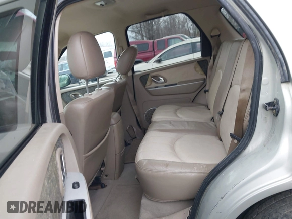 2005 Mercury Mariner Luxury z VIN 4M2YU57175DJ05986, wystawiony jako IAAI lot #41713180 z przebiegiem 243 682 mil mil oraz . Historia ofert i sprzedaży dostępna na DreamBid. Obrazek 8.