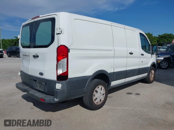 2017 Ford Transit z VIN 1FTYR1ZM6HKA75130, wystawiony jako IAAI lot #42691367 z przebiegiem 112 758 mil mil oraz . Historia ofert i sprzedaży dostępna na DreamBid. Obrazek 4.