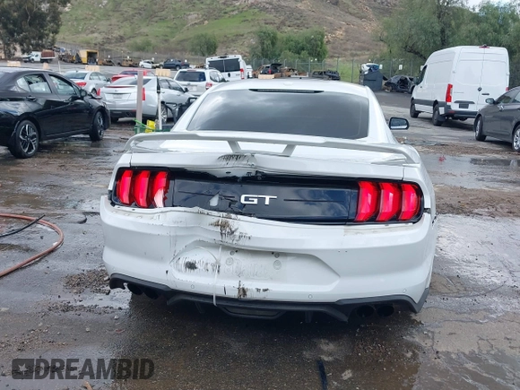 2018 Ford Mustang GT z VIN 1FA6P8CF5J5154590, wystawiony jako IAAI lot #41588857 z przebiegiem 113 805 mil mil oraz . Historia ofert i sprzedaży dostępna na DreamBid. Obrazek 15.