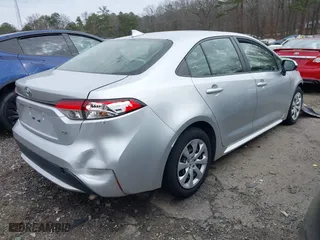 2020 Toyota Corolla LE with VIN JTDEPRAEXLJ083774, listed as a IAAI auction lot 41537871 with 135,769 mi miles. Bid and sale history available at carsss.com. Image 4.