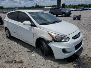 2016 Hyundai Accent SE z VIN KMHCT5AE6GU273020, wystawiony jako Copart lot #59712955 z przebiegiem Nie podano mil oraz Czysty tytuł • Clean title. Historia ofert i sprzedaży dostępna na DreamBid. Obrazek 4.
