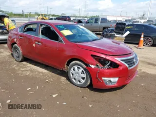 2015 Nissan Altima 2.5 z VIN 1N4AL3AP8FN327921, wystawiony jako IAAI lot #42084456 z przebiegiem 66 964 mil mil oraz . Historia ofert i sprzedaży dostępna na DreamBid. Obrazek 1.
