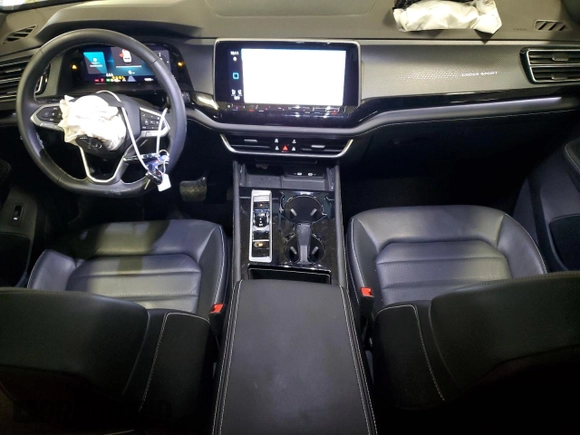 2024 Volkswagen Atlas SEL с VIN 1V2BE2CAXRC200176, выставлен на аукционе Copart как лот 80551974 с пробегом 18 285 миль миль и Списание • Salvage title. История ставок и продаж доступна на DreamBid. Изображение 8.