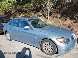 2006 BMW 3 Series 325xi with VIN WBAVD13576KV09164, listed as a IAAI auction lot 40558363 with 148,819 mi miles. Bid and sale history available at carsss.com. Image 1.