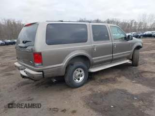 2005 Ford Excursion Limited with VIN 1FMNU43S25ED44885, listed as a IAAI auction lot 41322350 with 65,112 mi miles and . Bid and sale history available at DreamBid. Image 4.