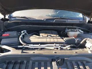 2019 Chevrolet Silverado 1500 LT with VIN 3GCPWCEK9KG135825, listed as a IAAI auction lot 41694390 with 40,267 mi miles. Bid and sale history available at carsss.com. Image 10.