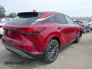2023 Lexus RX 350h z VIN 2T2BBMCA9PC014179, wystawiony jako IAAI lot #42375208 z przebiegiem 9525 mil mil oraz . Historia ofert i sprzedaży dostępna na DreamBid. Obrazek 4.
