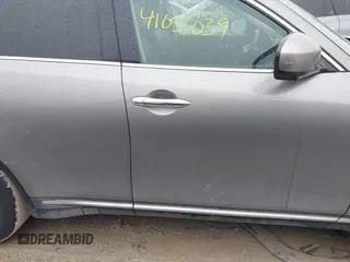 2010 Infiniti FX35 with VIN JN8AS1MW6AM856999, listed as a IAAI auction lot 41051039 with 166,714 mi miles. Bid and sale history available at carsss.com. Image 13.