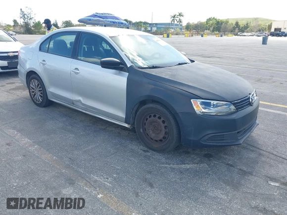 2013 Volkswagen Jetta Sedan S with VIN 3VW2K7AJ3DM367526, listed as a IAAI auction lot 41595691 with 113,503 mi miles. Bid and sale history available at carsss.com. Image 1.