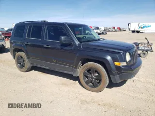 2014 Jeep Patriot Altitude with VIN 1C4NJPBA7ED674454, listed as a Copart auction lot 49783185 with 157,558 mi miles and Salvage Title. Bid and sale history available at DreamBid. Image 4.