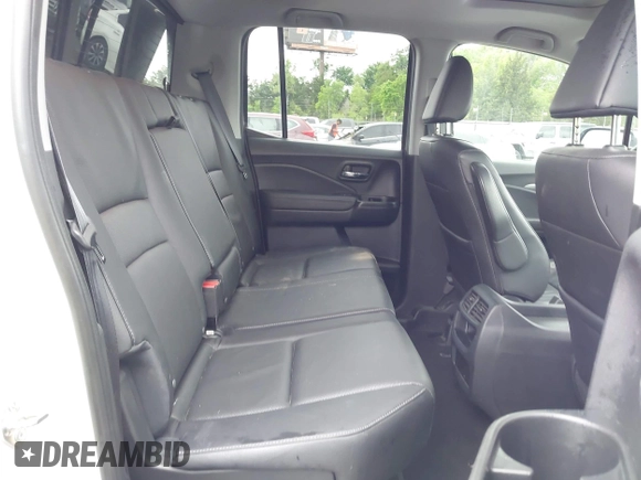2019 Honda Ridgeline RTL-T z VIN 5FPYK2F69KB004726, wystawiony jako IAAI lot #42189854 z przebiegiem 71 665 mil mil oraz . Historia ofert i sprzedaży dostępna na DreamBid. Obrazek 8.
