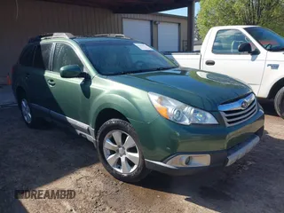 2011 Subaru Outback 2.5i Limited Pwr Moon with VIN 4S4BRBKC8B3358820, listed as a IAAI auction lot 41890693 with 1 mi miles. Bid and sale history available at carsss.com. Image 1.