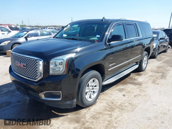 2016 GMC Yukon XL Denali with VIN 1GKS2HKJ2GR111246, listed as a IAAI auction lot 41834364 with 73,418 mi miles. Bid and sale history available at carsss.com. Image 17.