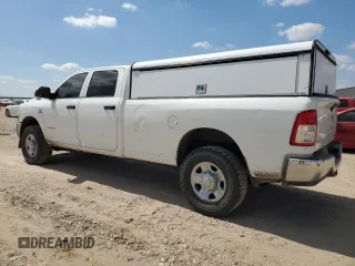 2019 Ram 3500 Tradesman with VIN 3C63R3GL4KG711274, listed as a Copart auction lot 71644104 with 164,921 mi miles and Clean Title. Bid and sale history available at carsss.com. Image 2.
