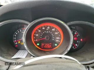 2013 Kia Sorento SX z VIN 5XYKW4A26DG351610, wystawiony jako Copart lot #56196225 z przebiegiem 155 382 mil mil oraz Szkoda całkowita • Salvage title. Historia ofert i sprzedaży dostępna na DreamBid. Obrazek 9.