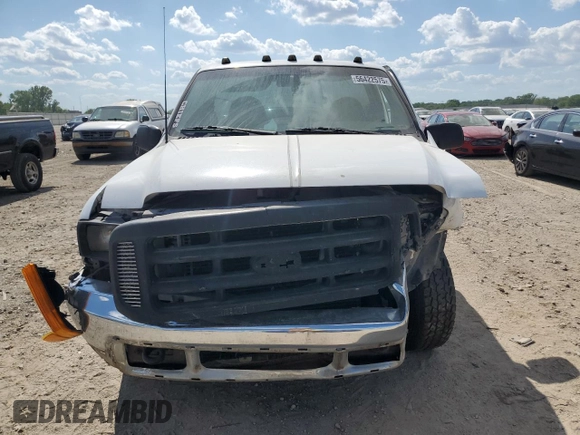 2000 Ford F-250 XL z VIN 1FTNF20L0YEA92980, wystawiony jako Copart lot #56422575 z przebiegiem 210 425 mil mil oraz Szkoda całkowita • Salvage title. Historia ofert i sprzedaży dostępna na DreamBid. Obrazek 5.