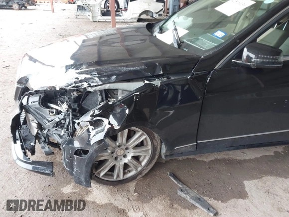 2013 Mercedes-Benz E 350 Luxury with VIN WDDHF5KB1DA742801, listed as a IAAI auction lot 41516130 with Not Provided miles and . Bid and sale history available at DreamBid. Image 6.