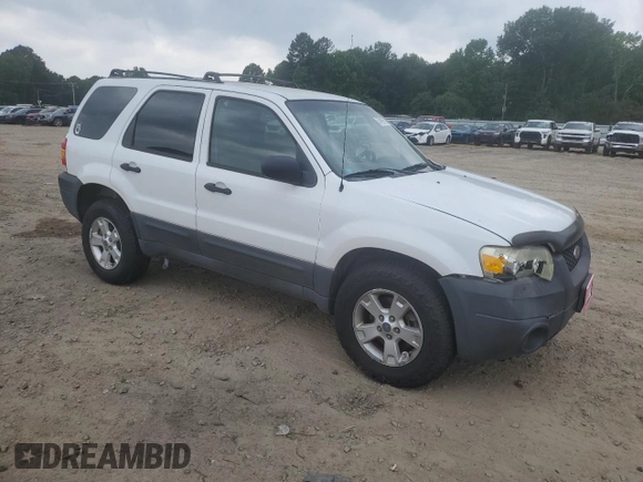 2006 Ford Escape XLT с VIN 1FMYU93116KA71488, выставлен на аукционе Copart как лот 57489755 с пробегом 197 006 миль миль и Списание • Salvage title. История ставок и продаж доступна на DreamBid. Изображение 4.