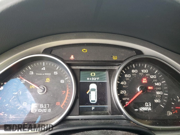 2015 Audi Q7 3.0T Premium with VIN WA1CGAFE4FD026520, listed as a Copart auction lot 44935935 with 128,856 mi miles and Salvage Title. Bid and sale history available at carsss.com. Image 9.