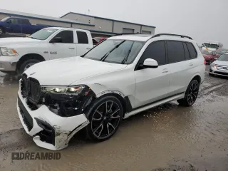 2022 BMW X7 xDrive40i z VIN 5UXCW2C07N9M77593, wystawiony jako Copart lot #51781435 z przebiegiem Nie podano mil oraz Szkoda całkowita • Salvage title. Historia ofert i sprzedaży dostępna na DreamBid. Obrazek 1.