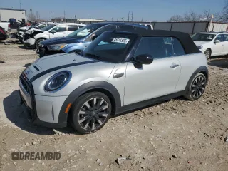 2022 MINI Convertible Cooper S with VIN WMW43DL00N3N52368, listed as a Copart auction lot 45111325 with 31,988 mi miles and Salvage Title. Bid and sale history available at DreamBid. Image 1.
