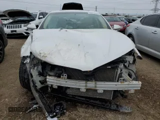 2015 Lincoln MKZ with VIN 3LN6L2J95FR627789, listed as a Copart auction lot 83852264 with 108,790 mi miles and Salvage title. Bid and sale history available at DreamBid. Image 5.