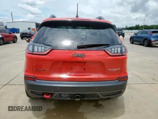 2019 Jeep Cherokee Trailhawk z VIN 1C4PJMBX8KD315136, wystawiony jako Copart lot #60614805 z przebiegiem 102 936 mil mil oraz Czysty tytuł • Clean title. Historia ofert i sprzedaży dostępna na DreamBid. Obrazek 6.