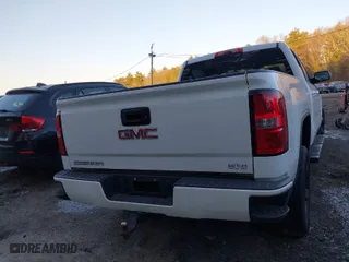 2016 GMC Sierra 1500 with VIN 1GTV2LEH2GZ350803, listed as a IAAI auction lot 41310105 with 135,662 mi miles. Bid and sale history available at carsss.com. Image 17.