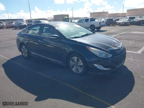 2013 Hyundai Sonata Hybrid with VIN KMHEC4A48DA092248, listed as a IAAI auction lot 41240199 with 150,322 mi miles. Bid and sale history available at carsss.com. Image 1.