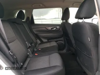 2017 Nissan Rogue S с VIN KNMAT2MV2HP520636, выставлен на аукционе Copart как лот 53643805 с пробегом 92 501 миль миль и Списание • Salvage title. История ставок и продаж доступна на DreamBid. Изображение 11.
