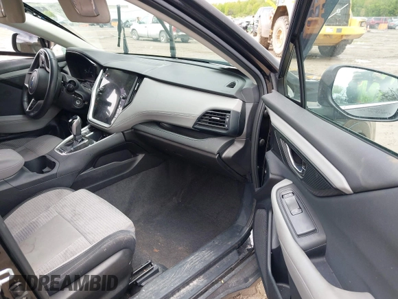 2021 Subaru Outback Premium with VIN 4S4BTACC9M3171521, listed as a IAAI auction lot 42202431 with 100,278 mi miles and . Bid and sale history available at DreamBid. Image 5.