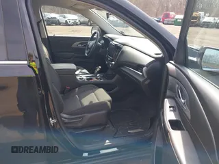 2021 Chevrolet Traverse LT Cloth with VIN 1GNEVGKW2MJ119399, listed as a IAAI auction lot 41780113 with 48,422 mi miles. Bid and sale history available at carsss.com. Image 5.