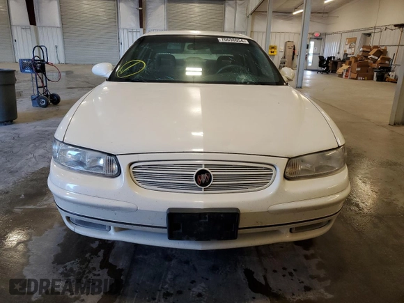 2003 Buick Regal LS with VIN 2G4WB52K431138449, listed as a Copart auction lot 70698054 with 189,145 mi miles and Salvage Title. Bid and sale history available at carsss.com. Image 5.
