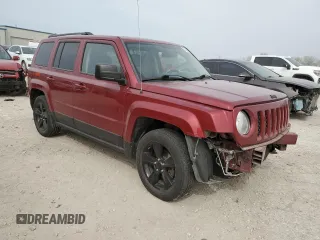 2015 Jeep Patriot Altitude Edition with VIN 1C4NJPBA7FD211277, listed as a Copart auction lot 52526755 with 97,512 mi miles and Salvage Title. Bid and sale history available at carsss.com. Image 4.