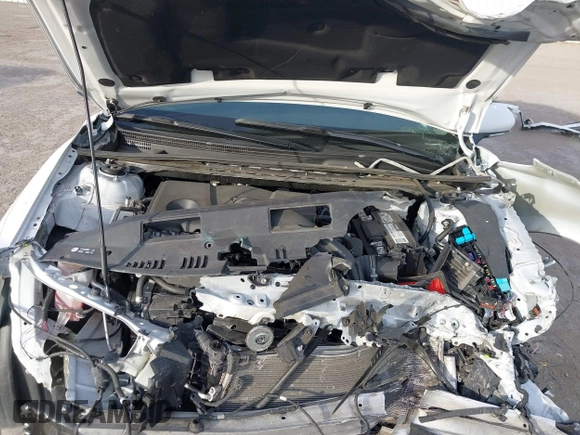 2022 Toyota Camry SE z VIN 4T1T11AK6NU622176, wystawiony jako IAAI lot #41876802 z przebiegiem 56 631 mil mil oraz . Historia ofert i sprzedaży dostępna na DreamBid. Obrazek 10.
