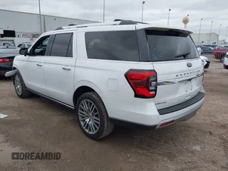 2023 Ford Expedition Max Limited z VIN 1FMJK2A86PEA55771, wystawiony jako IAAI lot #41290472 z przebiegiem 39 663 mil mil oraz . Historia ofert i sprzedaży dostępna na DreamBid. Obrazek 3.