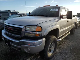 2006 GMC Sierra 2500HD SLT z VIN 1GTHK29D66E185391, wystawiony jako Copart lot #73857794 z przebiegiem Nie podano mil oraz Nie do naprawy • Non repairable. Historia ofert i sprzedaży dostępna na DreamBid. Obrazek 1.